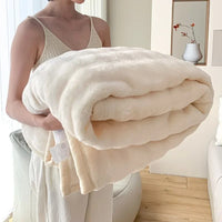 Giftiform™ -Velvet torkkupeitto pehmeyttä ja lämpöä jokaiseen hetkeen