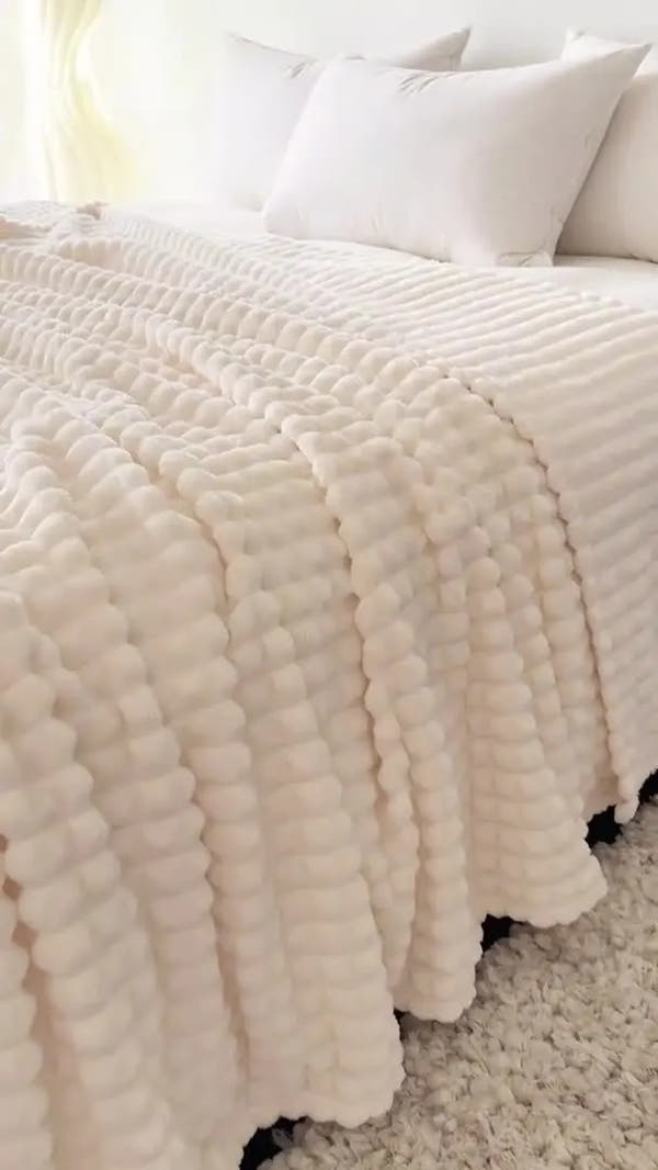 Giftiform™ KotoFleece-Decke – eine weiche Decke für Zuhause, Büro und Reisen, ein Mehrzweck-Sofa- oder Bettüberwurf